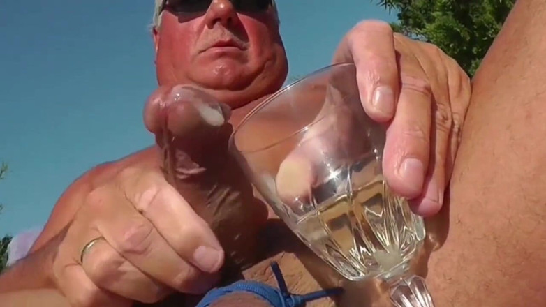 Gerri: Best of outdoor-jerking part 1