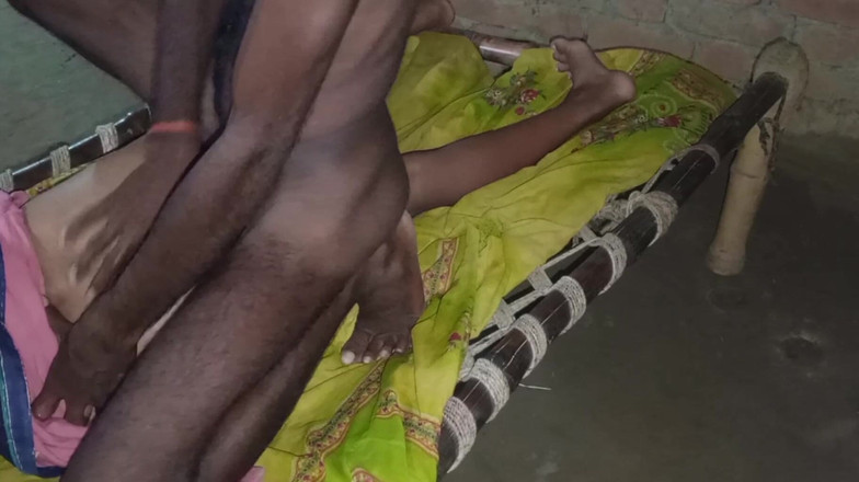 Treblsex: Desi bhabhi anale sesso indiano hindi