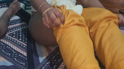 Banglavabi: 孟加拉已婚哥给口交