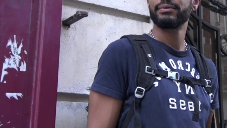 Bareback domination in fetish backroom: Genç bir adam, Cezayir tarafından tbm