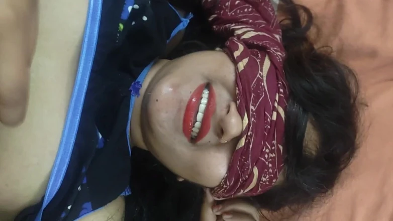Sex bird: Muslim Girl with Boss