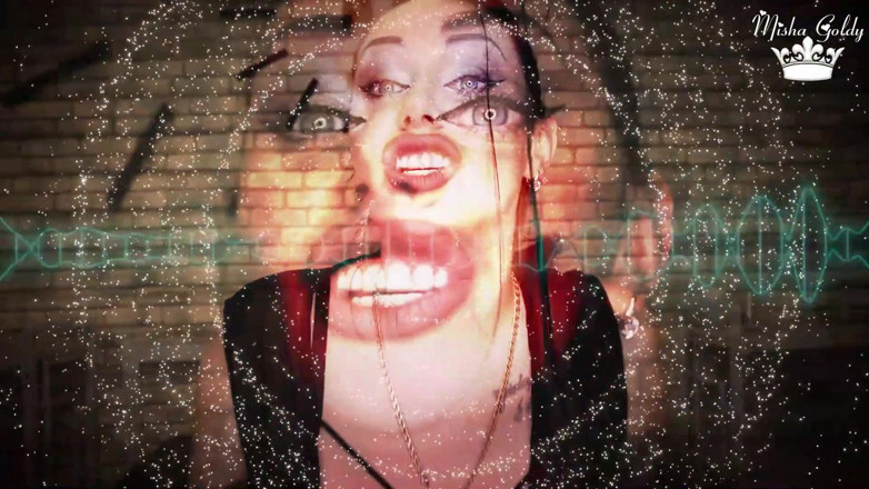 Goddess Misha Goldy: Сry schepsel! Iedereen haat je!