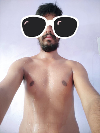 Horney: Velký černý čůrák