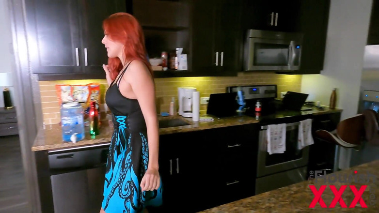 The Flourish XXX: Roommates share 10in BBC in threesome
