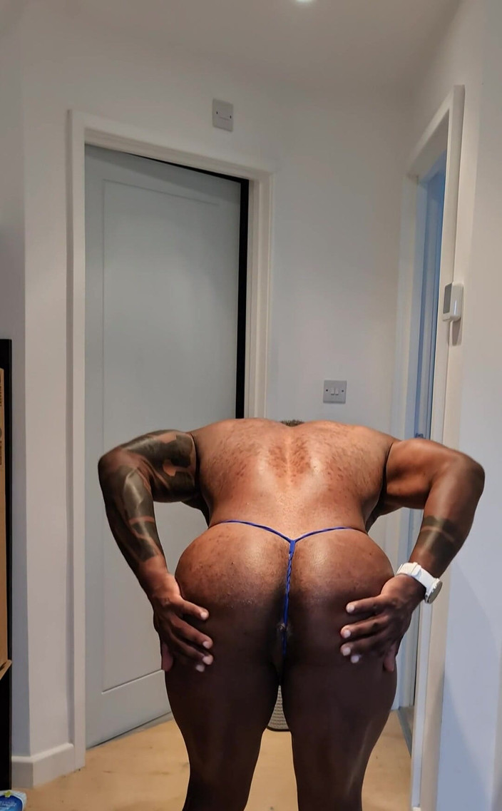 Amadeus: Hal pertama jumat, berharap menyukai orang ini.