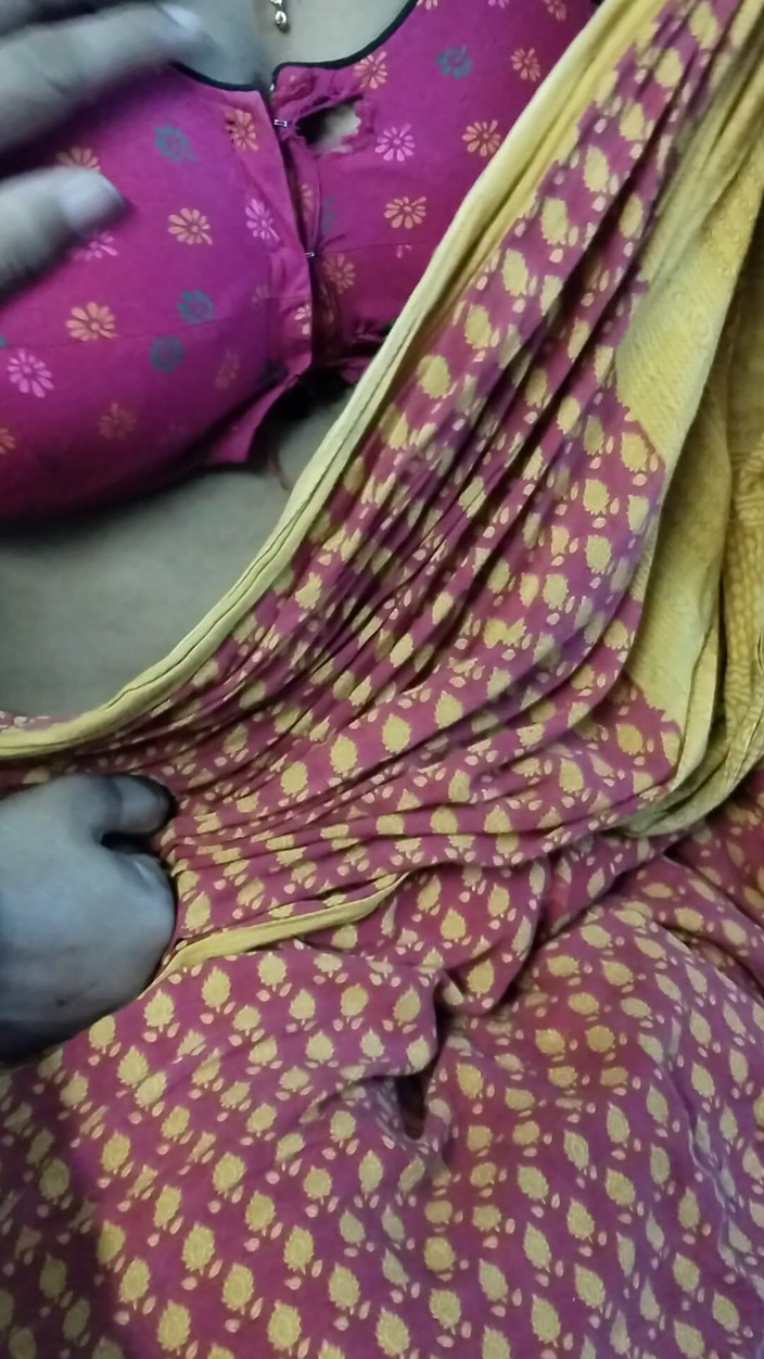 Bappa: Bhabhi Ne Aaj Achcha Ziemia Chus Liya