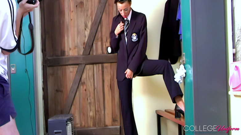 College Uniform: Servizio fotografico di victoria james