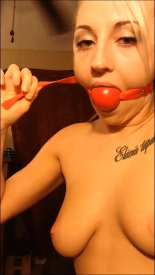 Selfgags classic: Ağzım tıkalı olmayı seviyorum!