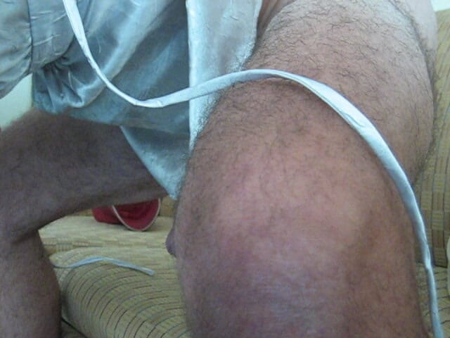 Feet Lover: 盗んだ女の子のヒールで射精