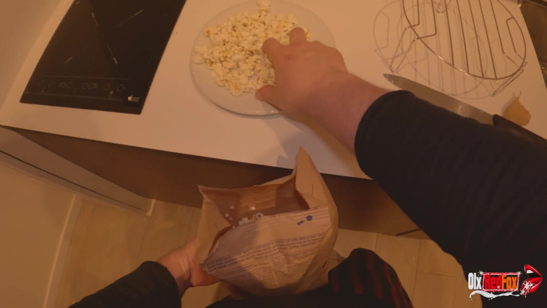 OlxRedFox: Üvey anne ile film gecesi