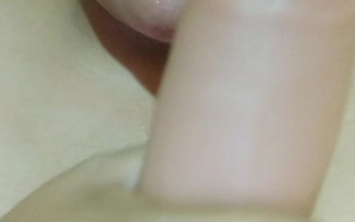 Carla Villalobos: イラマチオディルドは、大きなお尻を持つ浮気痴女妻のための精液で満たされています