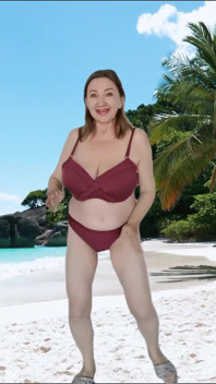 Bikinili seksi nine büyük memelerle azdırıyor