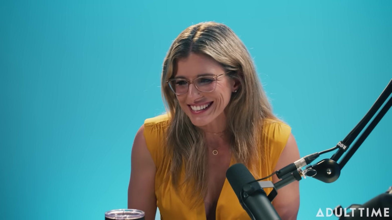 Adult Time Podcast: Cory chase lagi asik masturbasi sama m*?! | Podcast khusus orang...