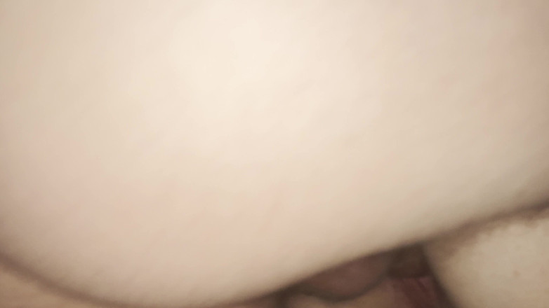 Hornycouple: Isteri saya dikongkek pada hari Valentine