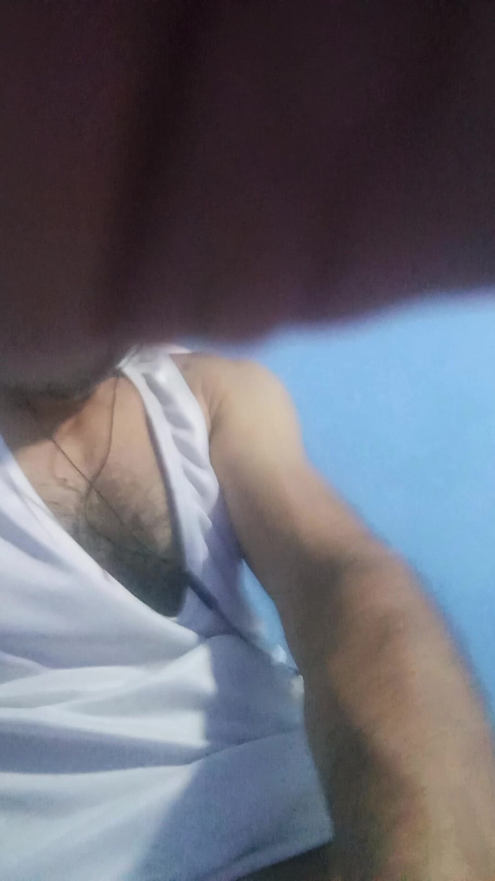 Jhonbahh: Short Pleasure a Brief Moment to Enjoy
