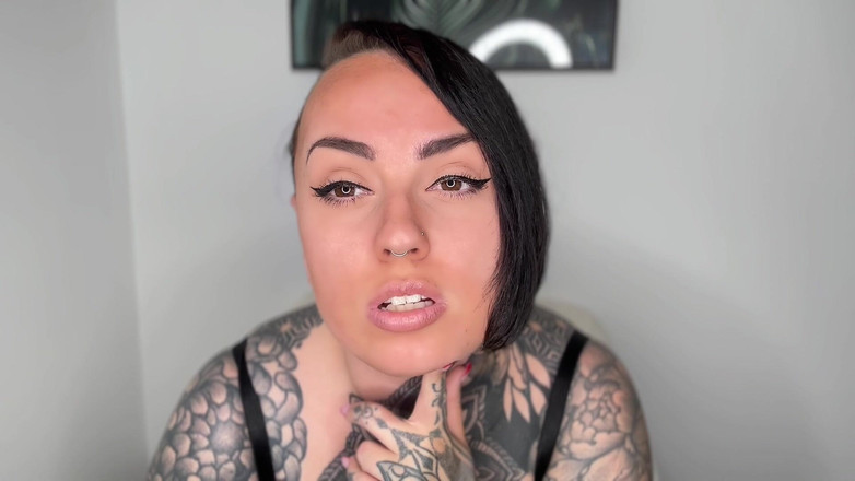 Miss Valentina: Smetti di fumare