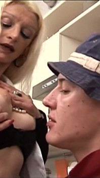 Tattoed Pussy Slutty MILF Hard Fuck: She Is Really a Hot Bitch Riding My Dick