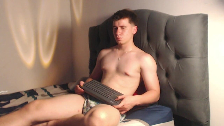 Icyhot707: Futbolisata Colombia Not in Shorts He Masturbates
