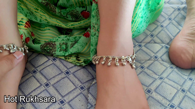 hot_rukhsara: Abang ipar dikongkek sangat keras di bawah preteks membantu adik...