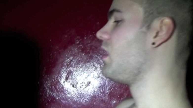French Twinks Amator videos: Allan fucked by Peter in cruising