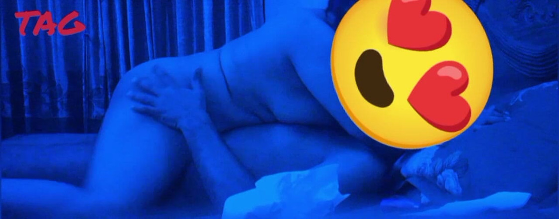 Teensex: Přítel šuká přítelkyni s velkým zadkem.