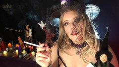 Lilli Cukierek Cox: Bohyně kouření Lilli - kouření fetiš kompilace