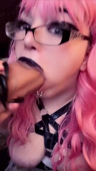 Wife Sucks off the Neighborhood Cuckold Fetish