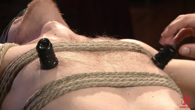 Kink Men Classics: ザック・クレメンス:ストレートスタッドが前立腺搾乳から大きな負荷を吹き飛ばす