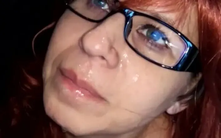 Les Gourmands: Huge Cumshot with Glasses