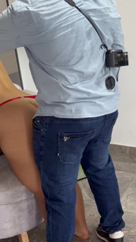 ช่างภาพปลอมของฉันยืนถ่ายคลิปฉันอยู่เลย!!
