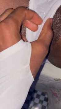 She Made Me Remove the Condom and Fuck Her Juicy Pussy Until She Has an Orgasm