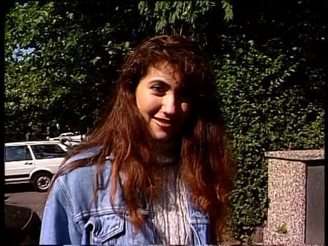 Lucky Cooch: Brunette german beauty gives an outdoor interview