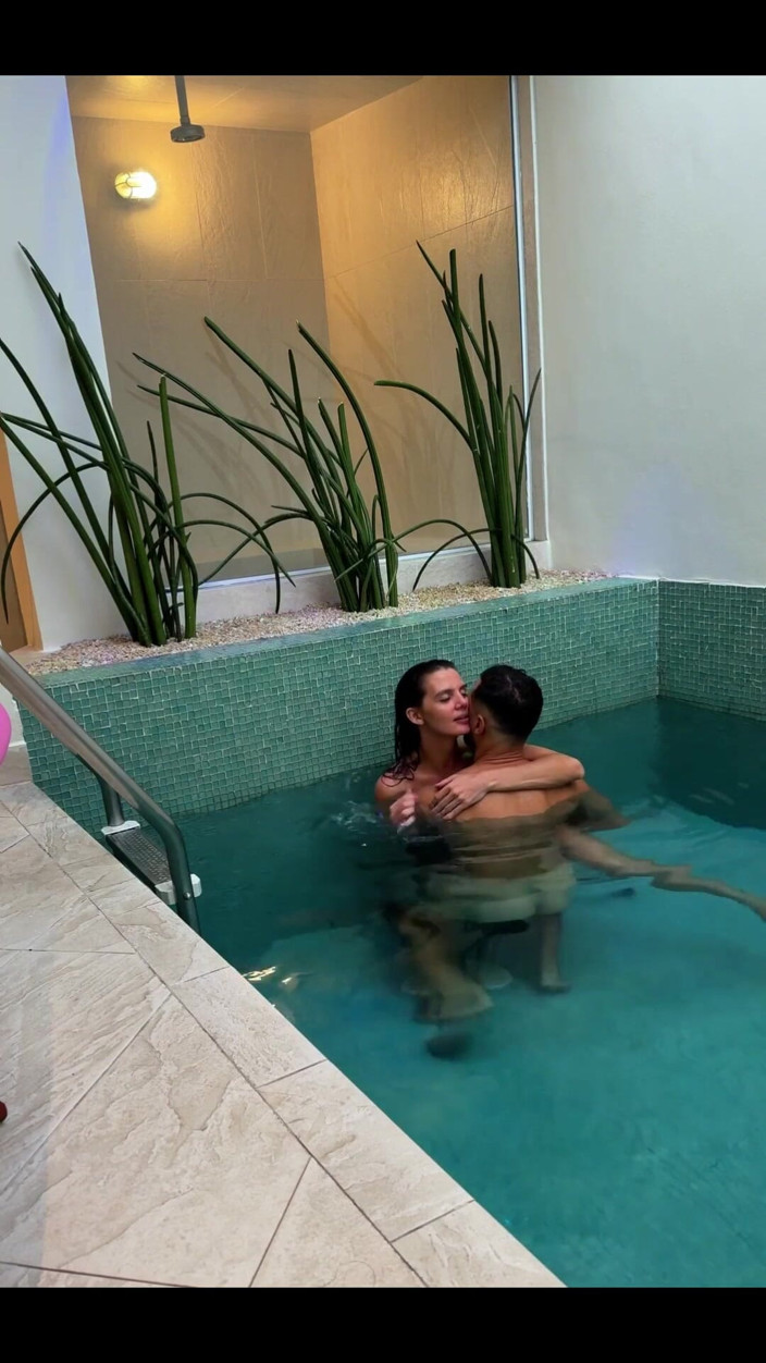 berorealove: The Water Was Warm and so Were Our Bodies