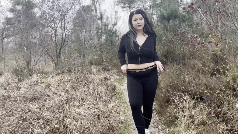 Ariana Faye: Skoro mě chytili při šukání na veřejnosti