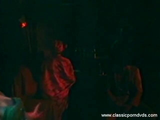 Classic Porn DVDs: Ratu porno klasik mendapatkannya