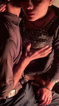 Indyjska teściowa jest napalona Desi Cute para jebanie w Midnight Reality Porno Wideo