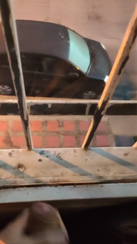 Wichsen im fenster teil 2