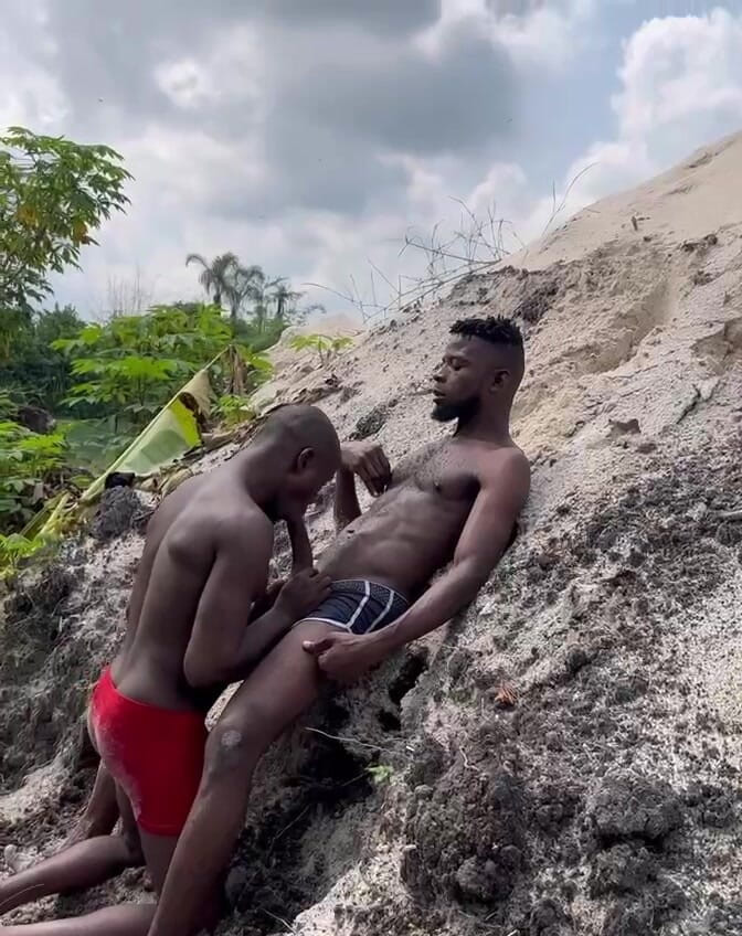 Purplecum: Ošukala ho u řeky