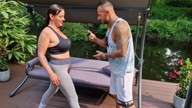 SnakeDave studio: The Trainer Fucked