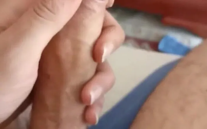 EZTUGA: Shaved Means Bigger. Damn, What a Load