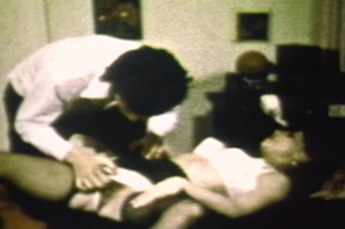 Lovers Of Vintage: Green-tinted Cum Guzzlers Drain Studs in Retro 9-minute Orgy