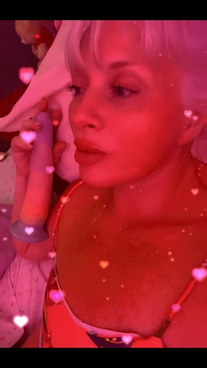 PaintedRose: Chi è in cima?