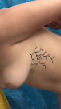 How Delicious It Is to Fuck My Horny Stepsister