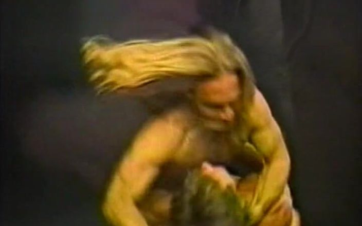 Gay RetroX VHS: Feurige männer in wilden spiel # 4