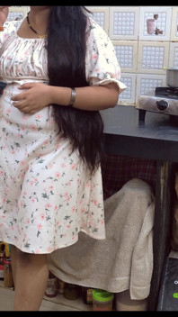 Ibu tiri Dapat Pakaian Seksi