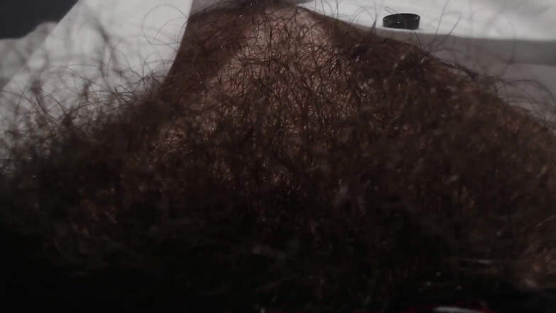 Hunky time: Mendominasi, Meludah Air Ludah dan Melepaskan Sperma.