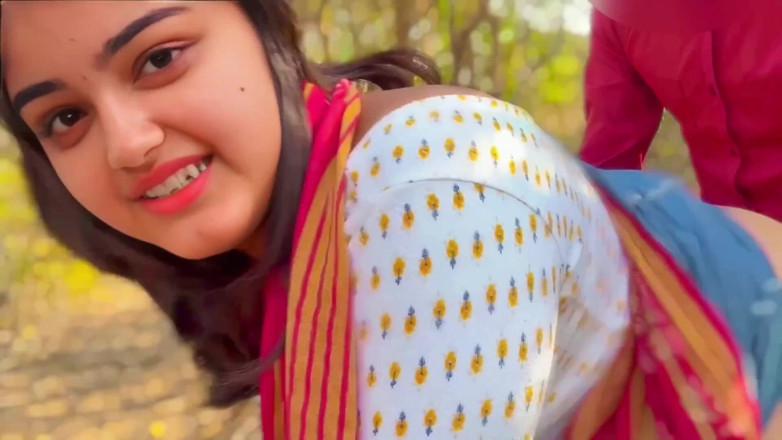 Your_aisha: India del pueblo folla al aire libre viral mms video...