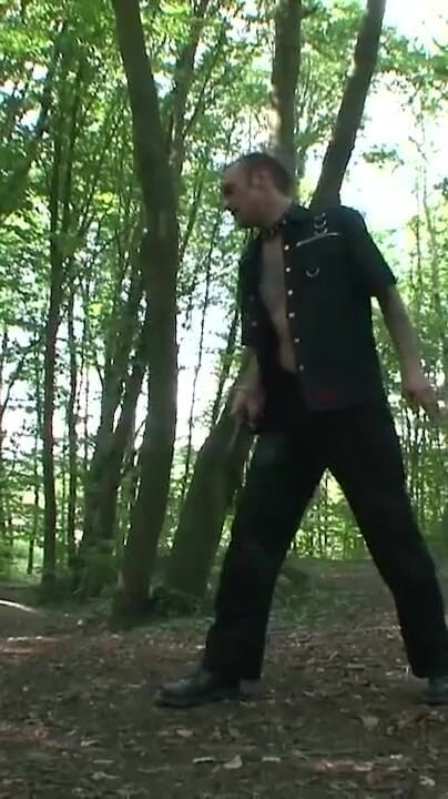 Absolute BDSM films - The original: Раздели, унизили и отшлепали в лесу
