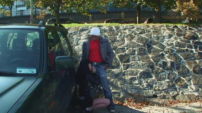 German amateur - 100% German hardcore videos: Geiles küken wird in der Öffentlichkeit gefickt