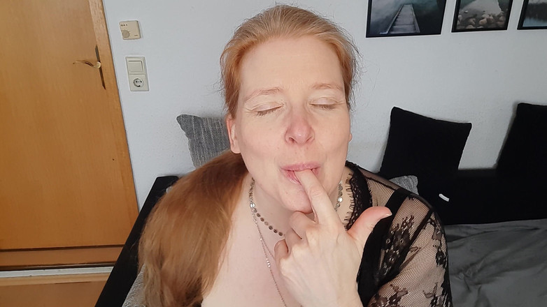 Curly_Dreams: Semprotkan air manimu ke wajahku